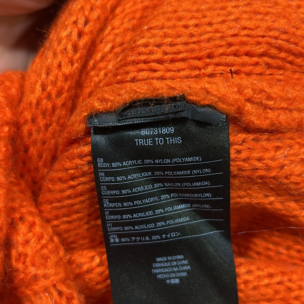 Volcom Women’s Orange Rust High Neck‎ Bishop Sleeve Cable Knit Sweater Large - Picture 8 of 8